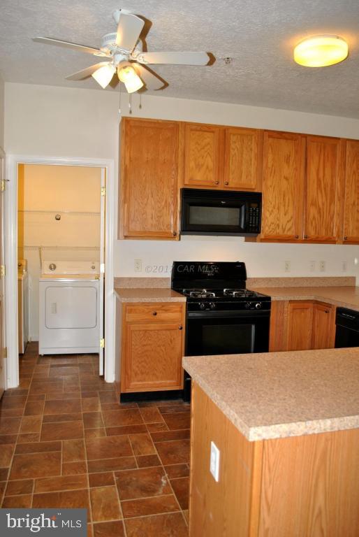 WOOD CREEK GOLF COMM - Residential