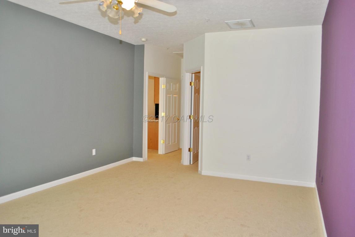 WOOD CREEK GOLF COMM - Residential