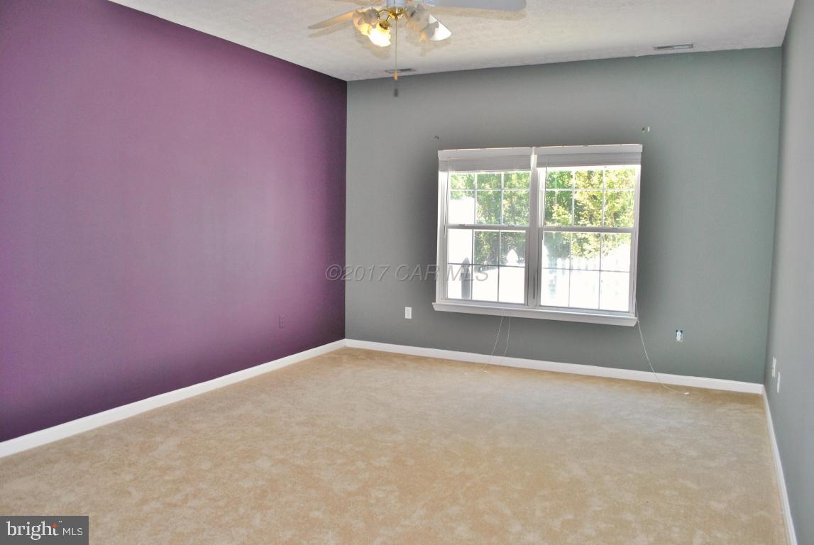 WOOD CREEK GOLF COMM - Residential