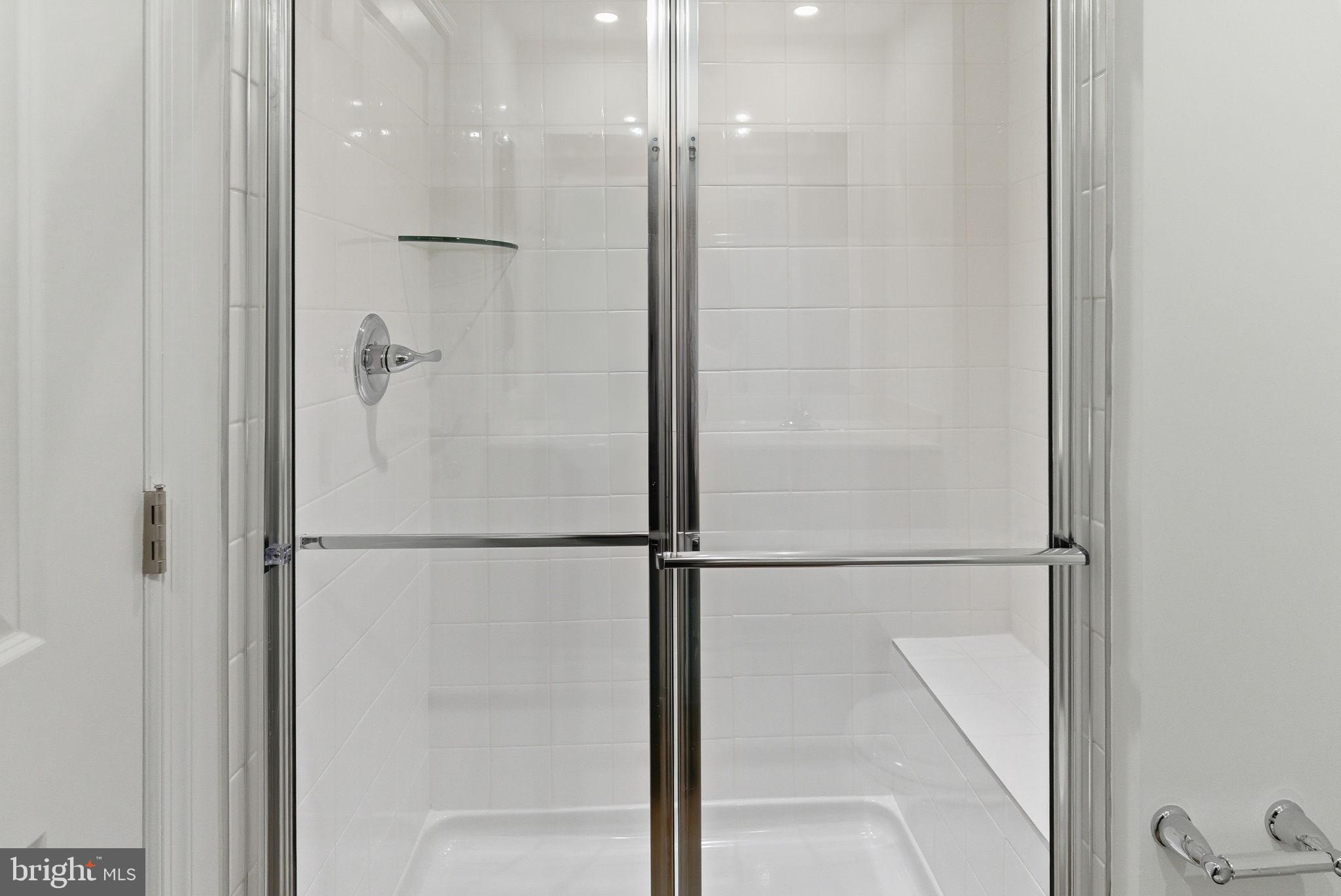 HUNTFIELD - Residential