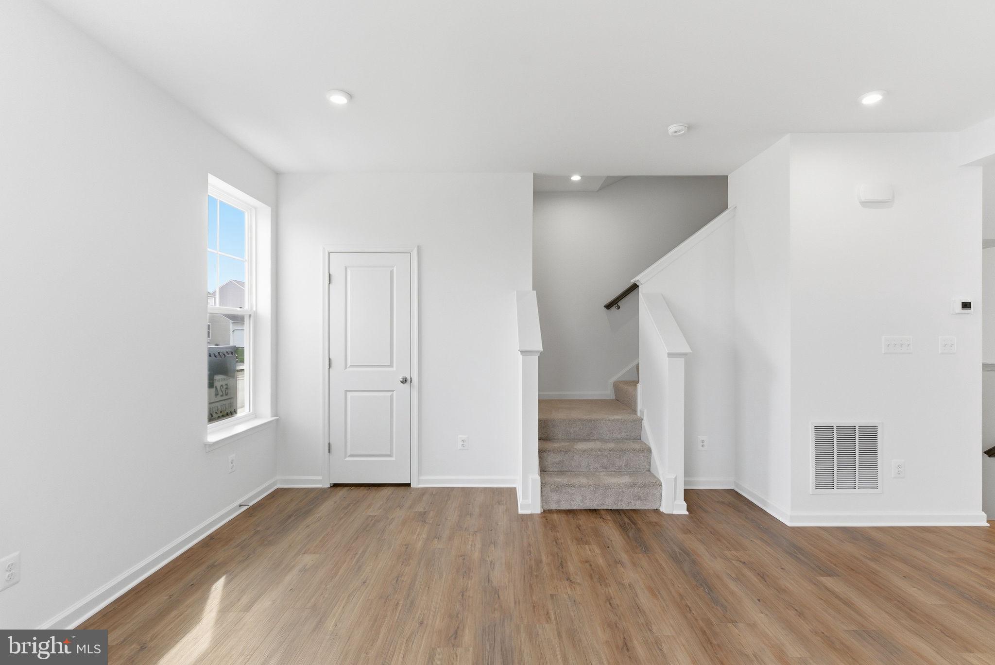 HUNTFIELD - Residential