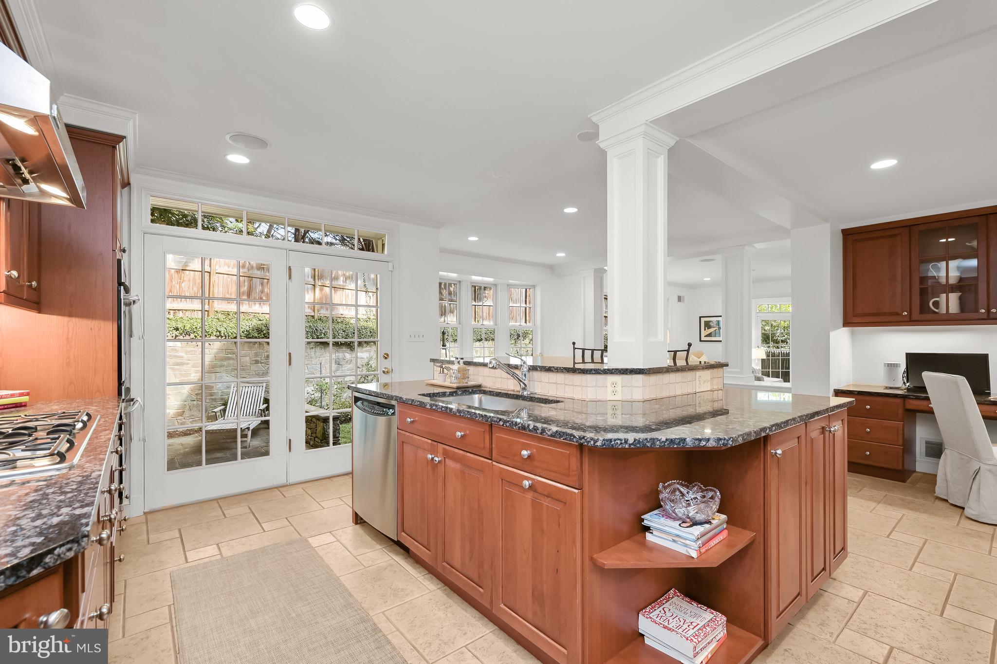 SUMNER - Residential