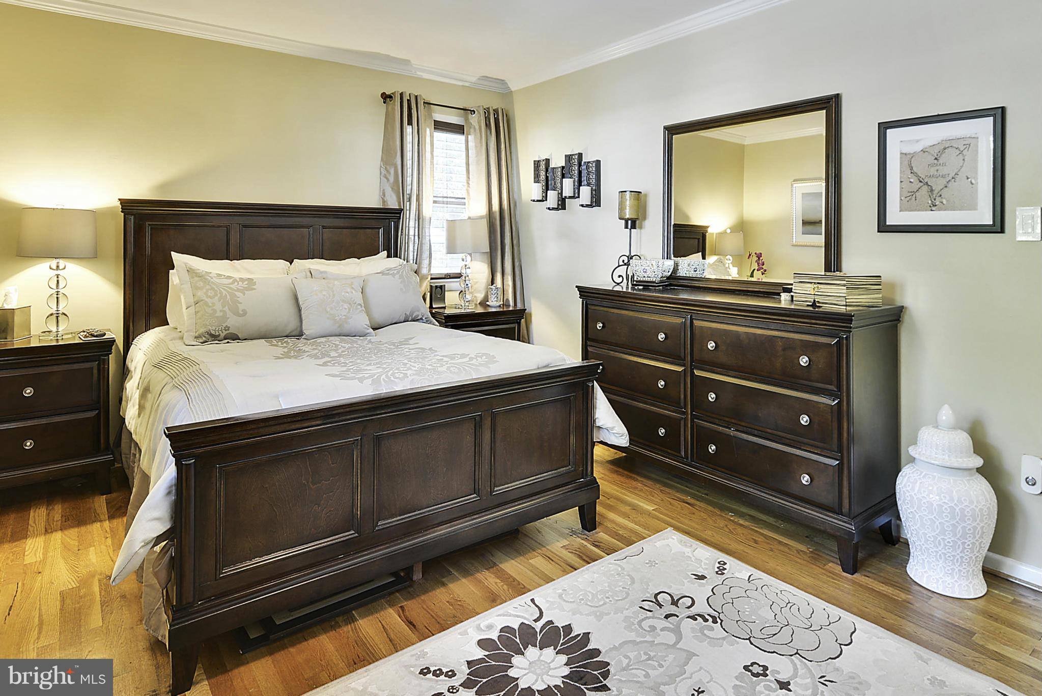 RIVERSIDE ESTATES - Residential