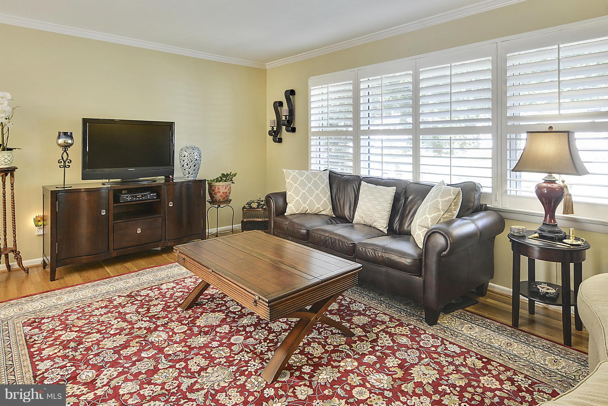 RIVERSIDE ESTATES - Residential