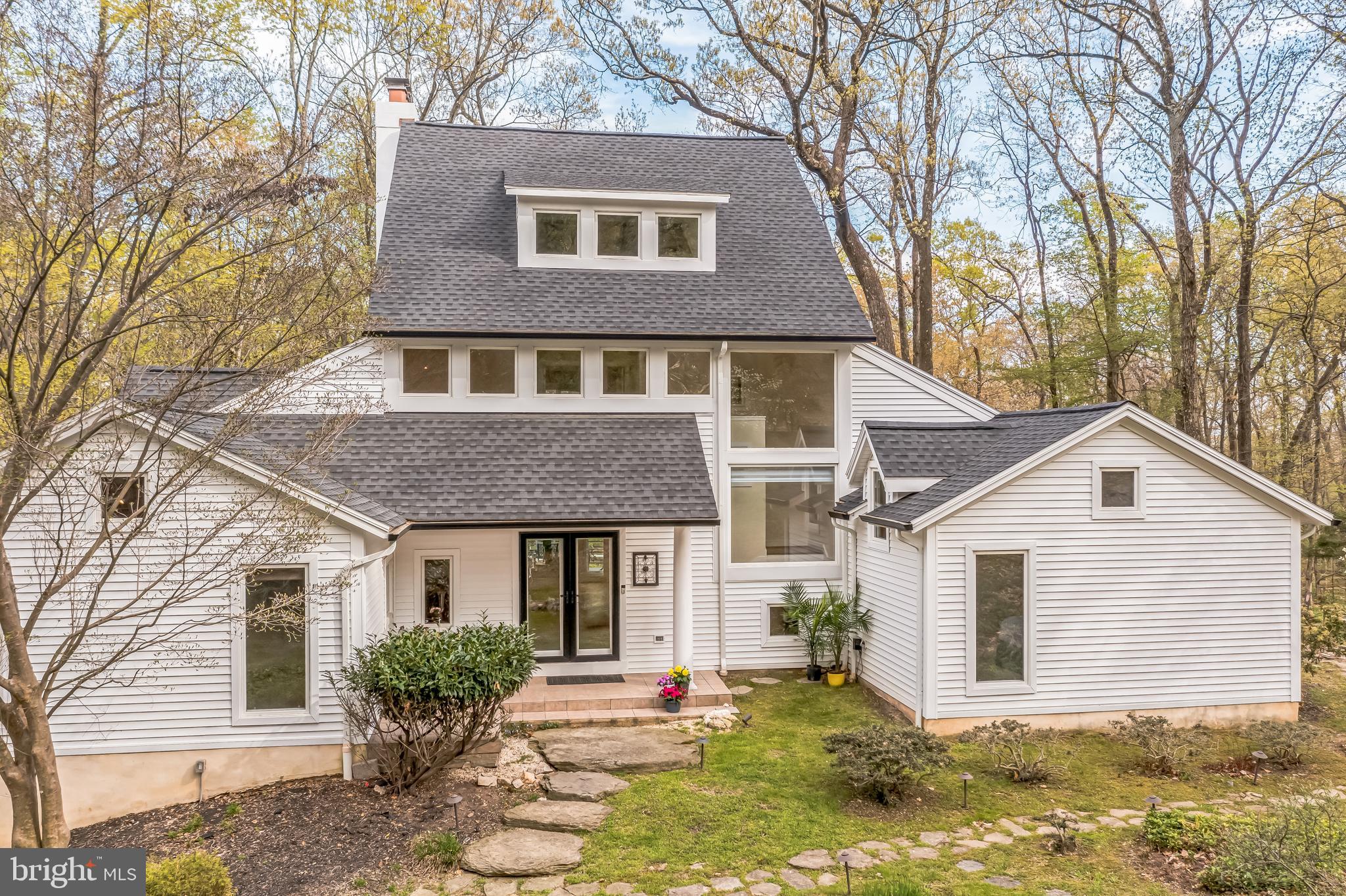 VALLEY FORGE MTN - Residential