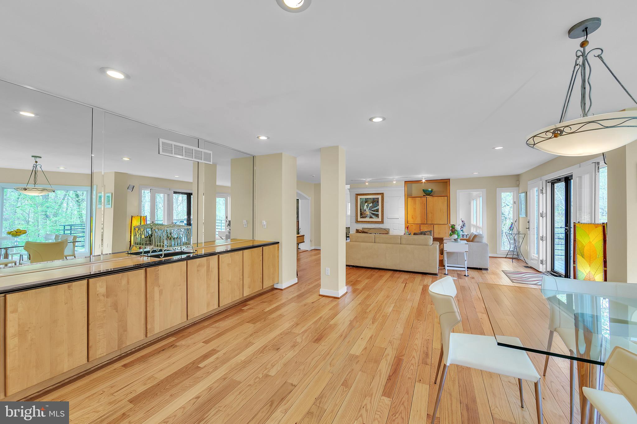 VALLEY FORGE MTN - Residential