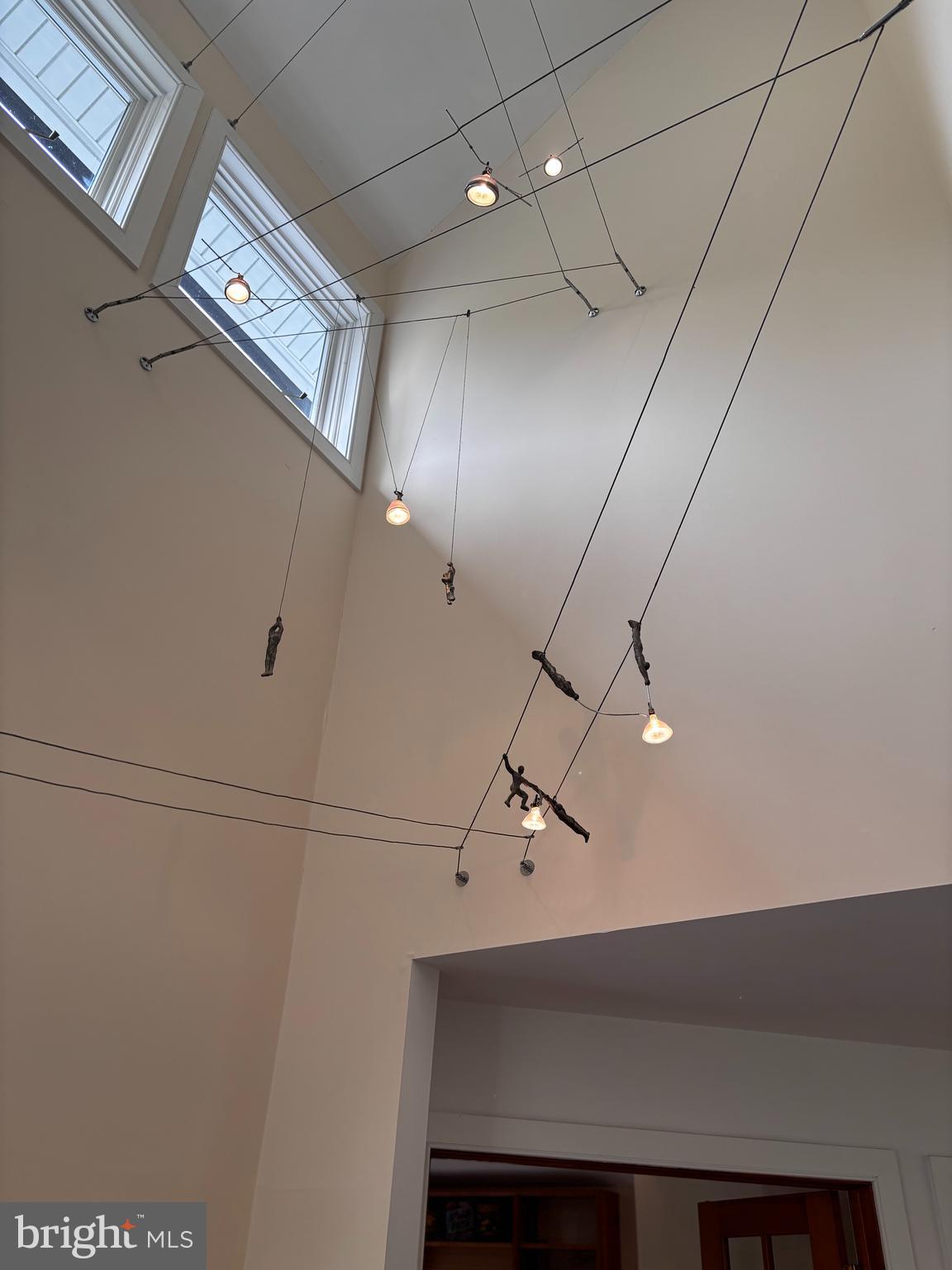 VALLEY FORGE MTN - Residential