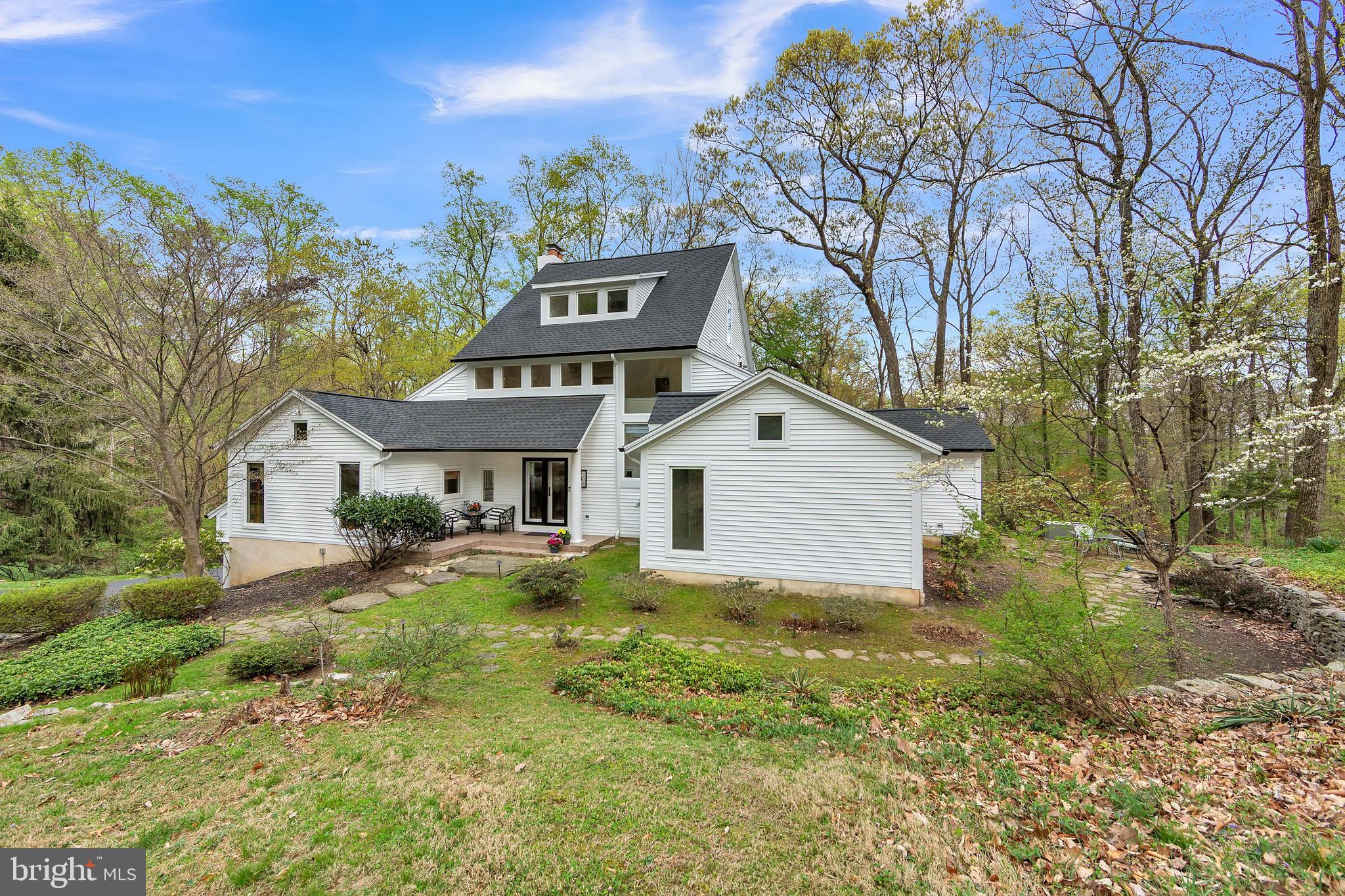 VALLEY FORGE MTN - Residential