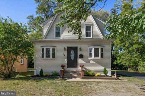 Homes For Sale - 16 Moore Avenue<br/> CHERRY HILL, NJ 08034