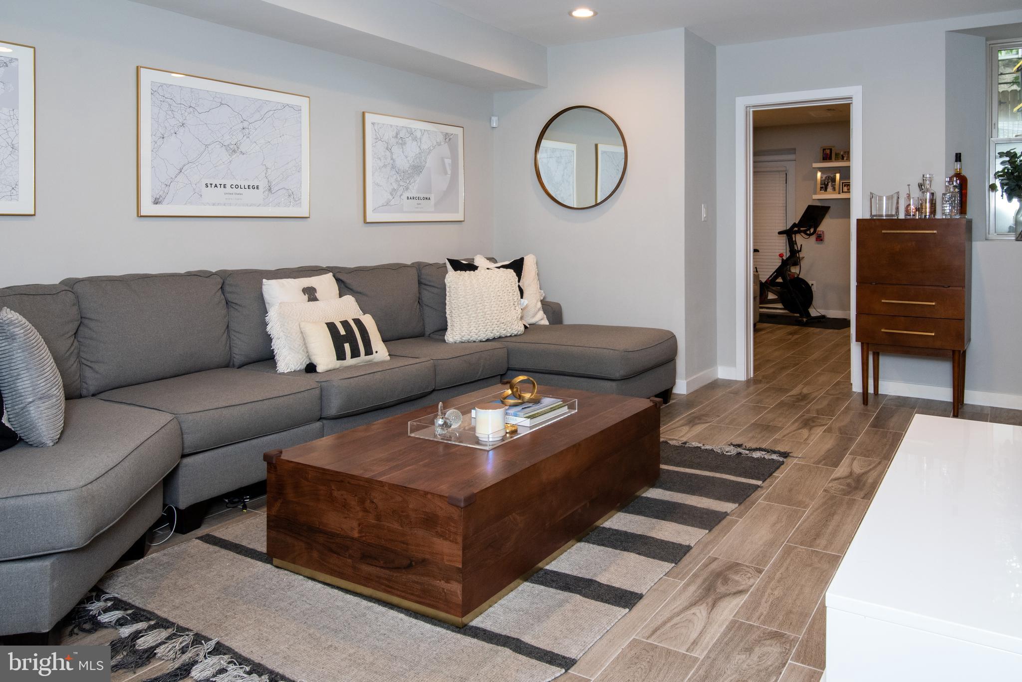 POINT BREEZE - Residential Lease