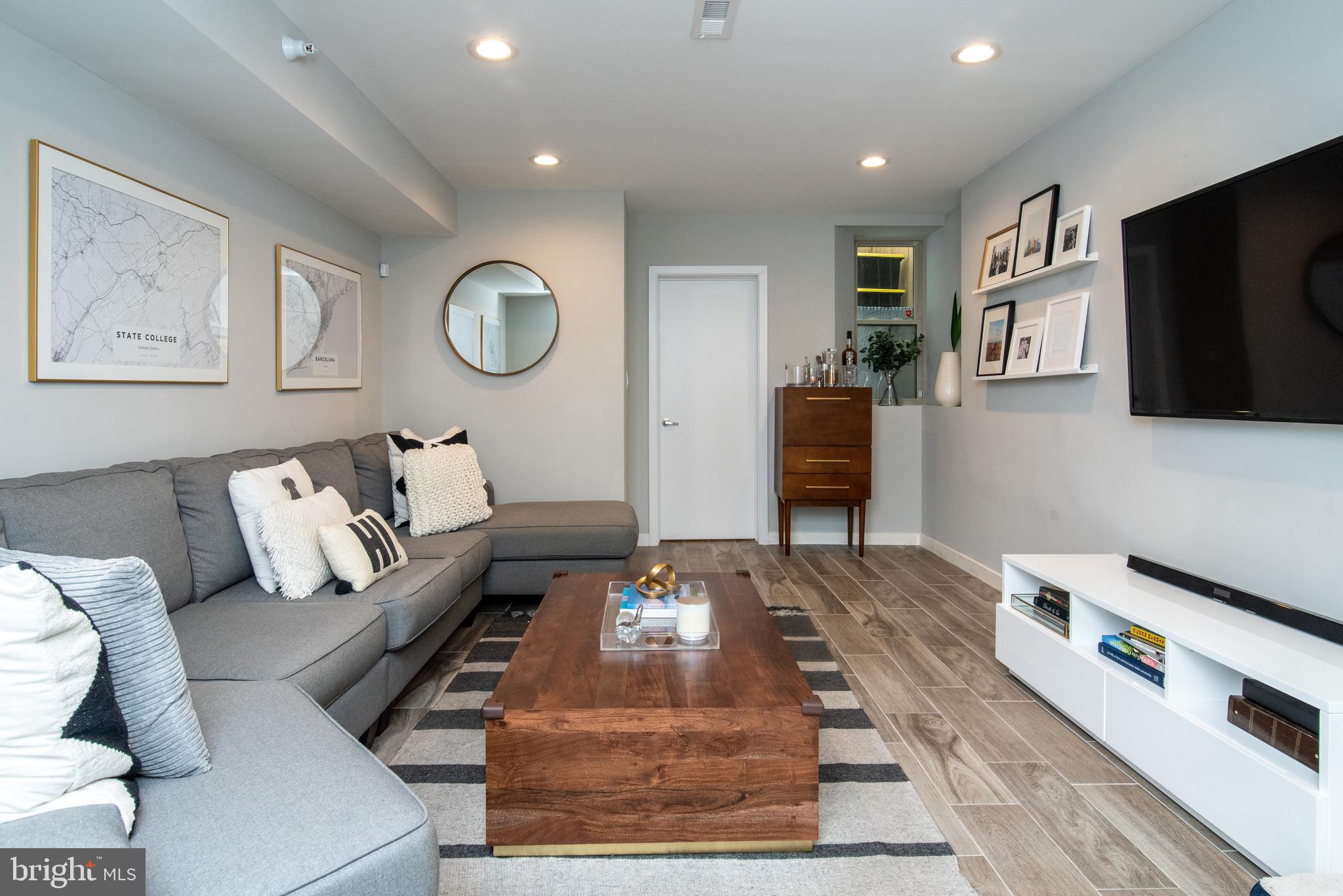 POINT BREEZE - Residential Lease