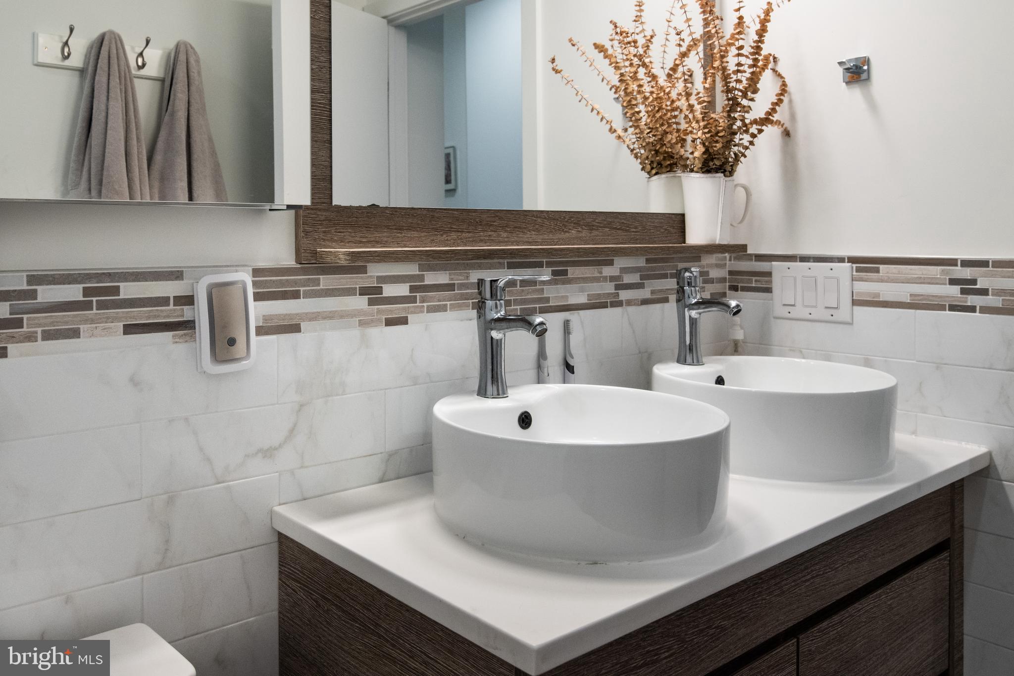 POINT BREEZE - Residential Lease