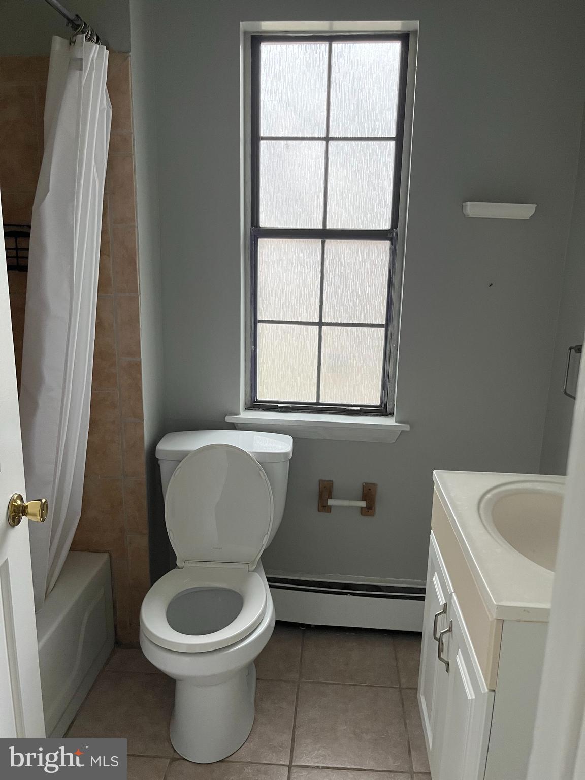 CONSHOHOCKEN - Residential Lease