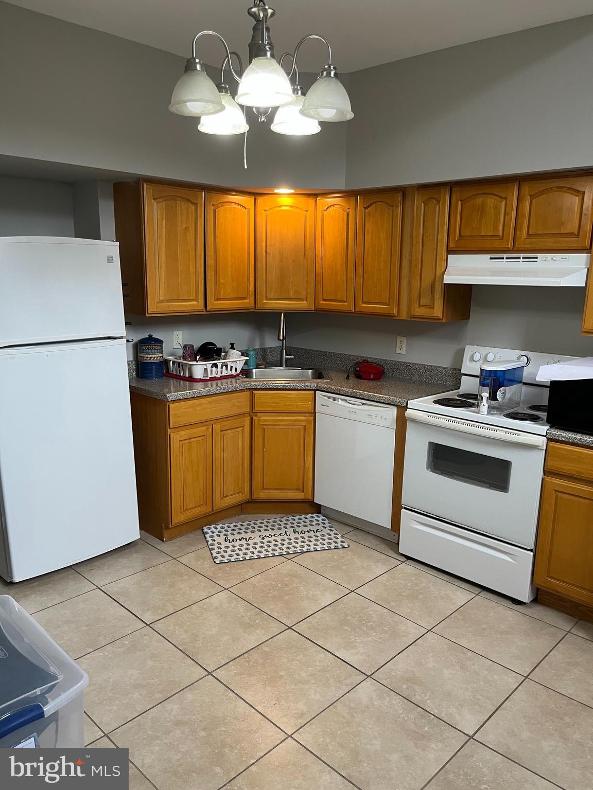 CONSHOHOCKEN - Residential Lease