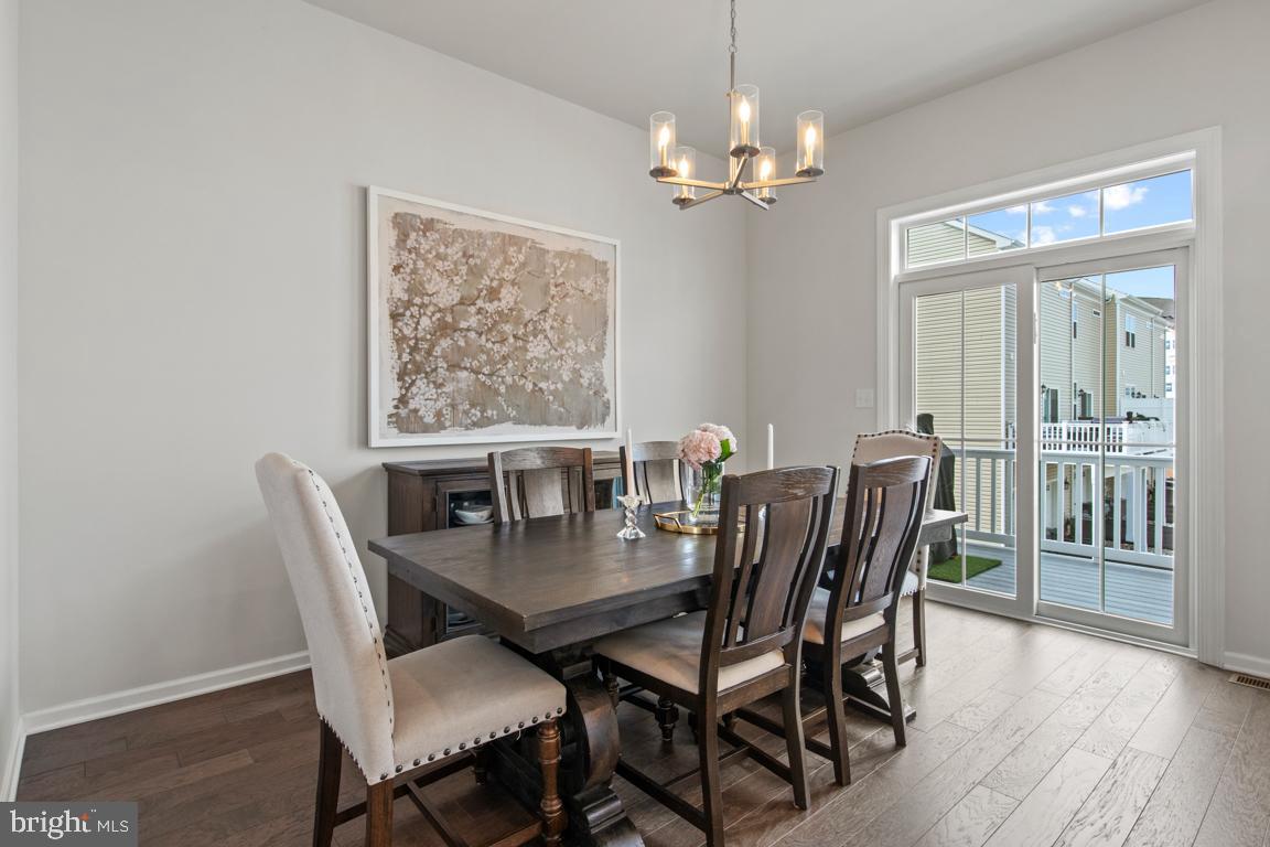 STEELPOINTE - Residential