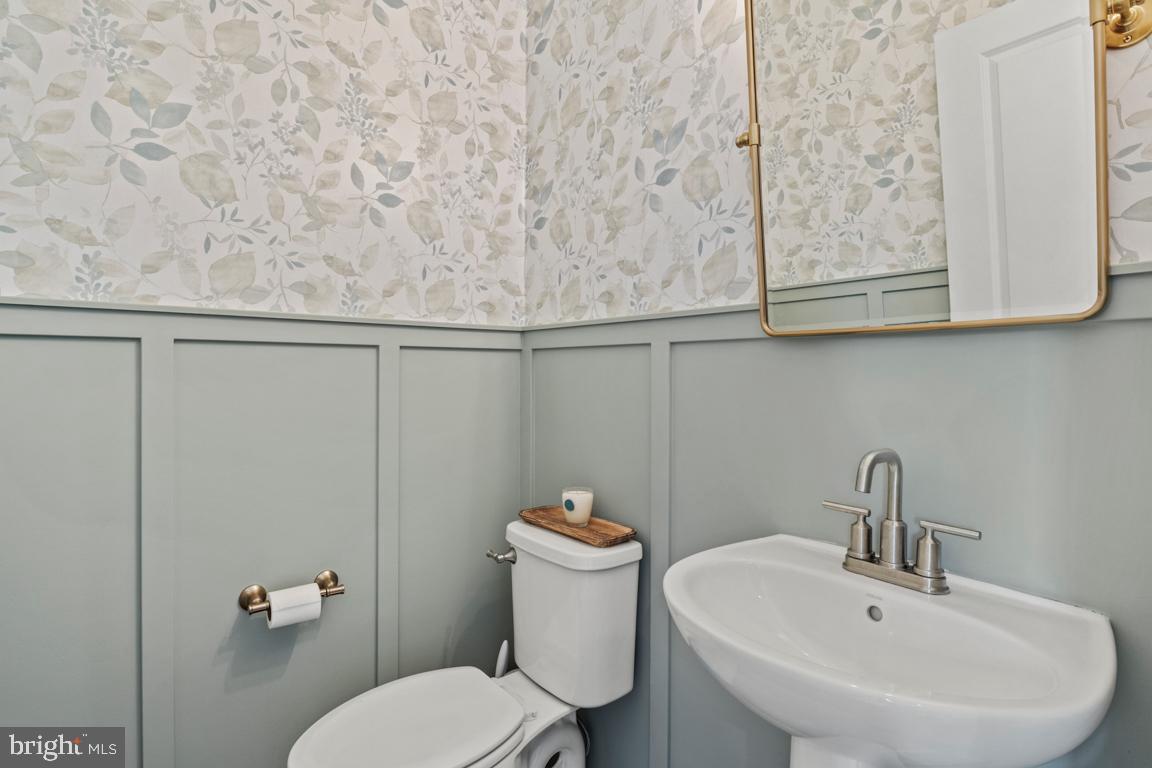 STEELPOINTE - Residential