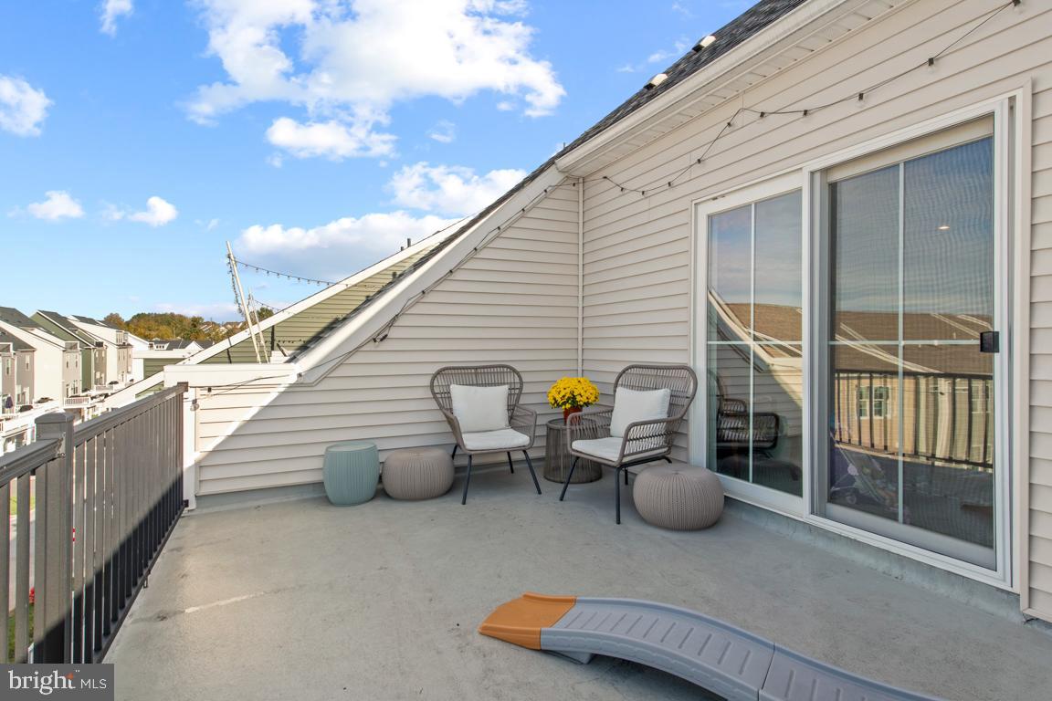 STEELPOINTE - Residential