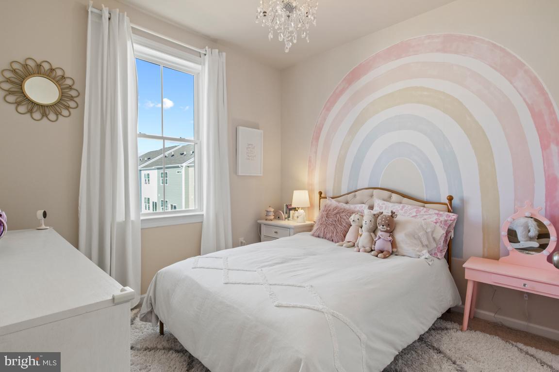 STEELPOINTE - Residential