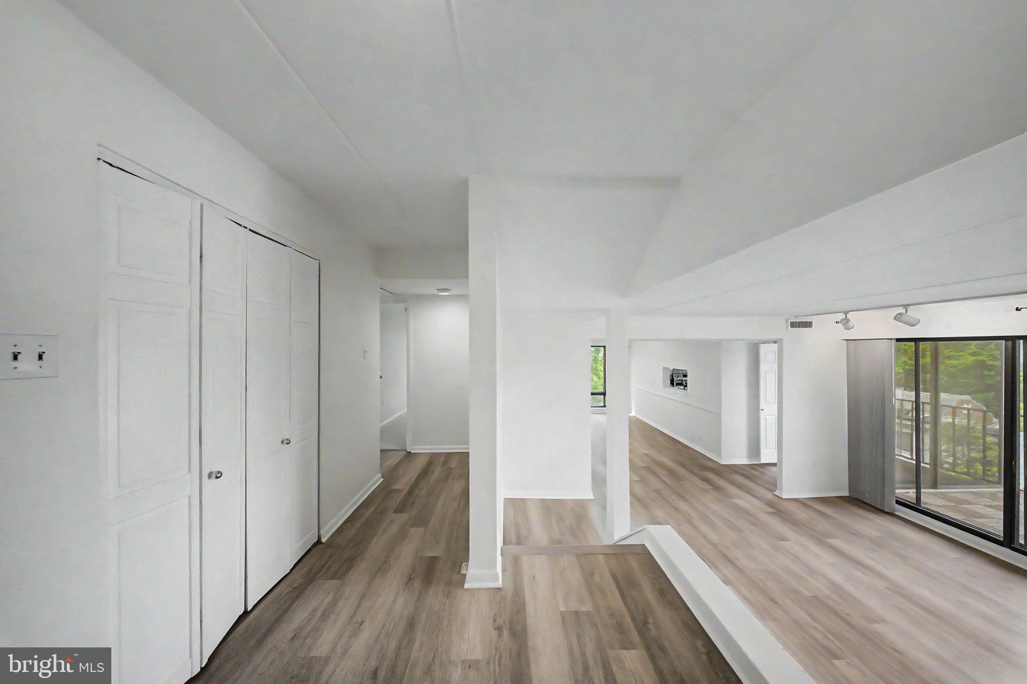 112 ROBERTS LANE 300