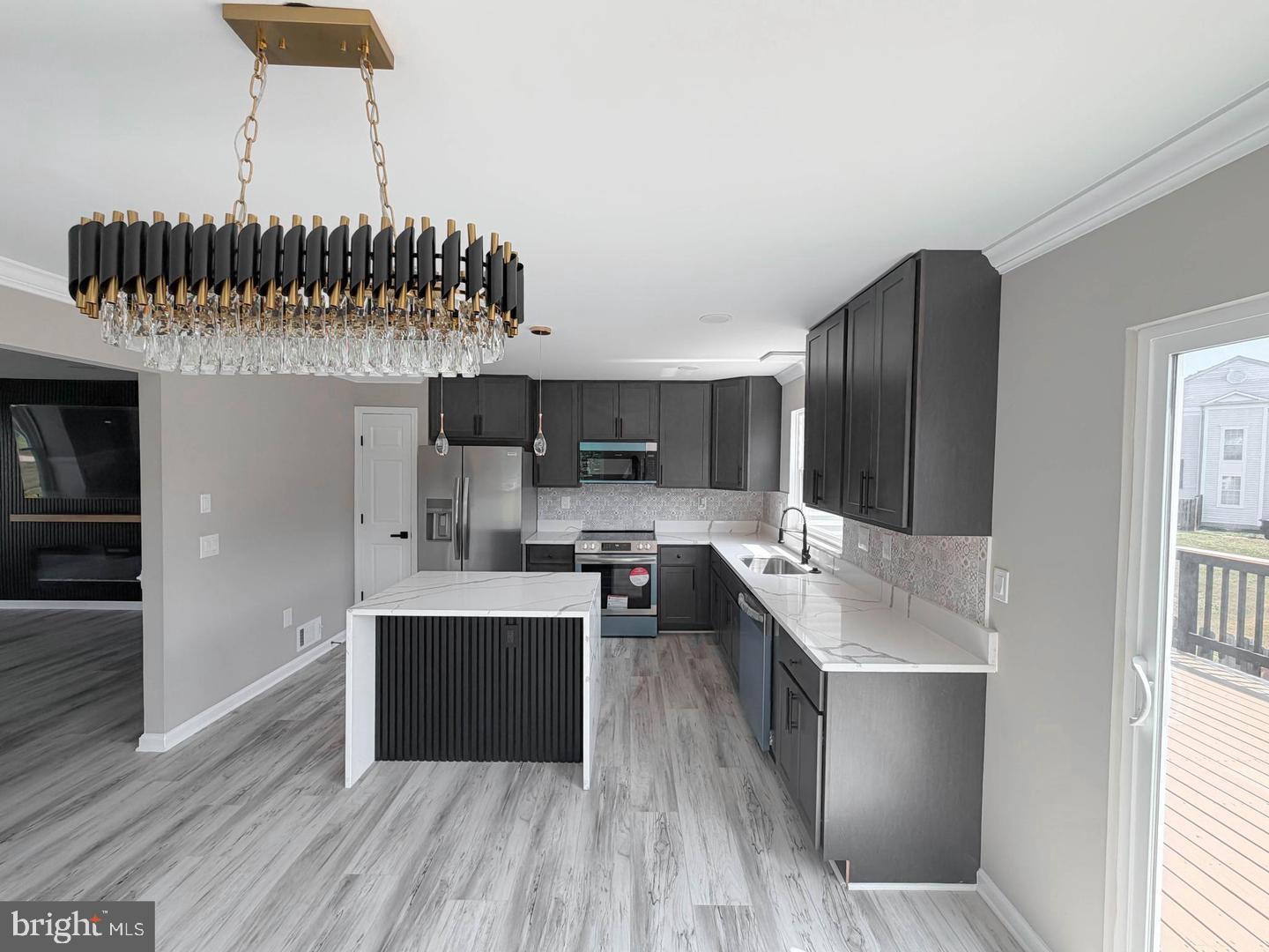 2980 MOURNING DOVE PLACE F