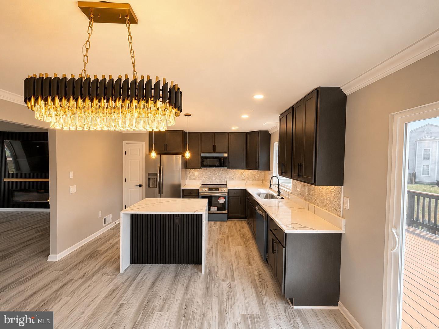 2980 MOURNING DOVE PLACE F