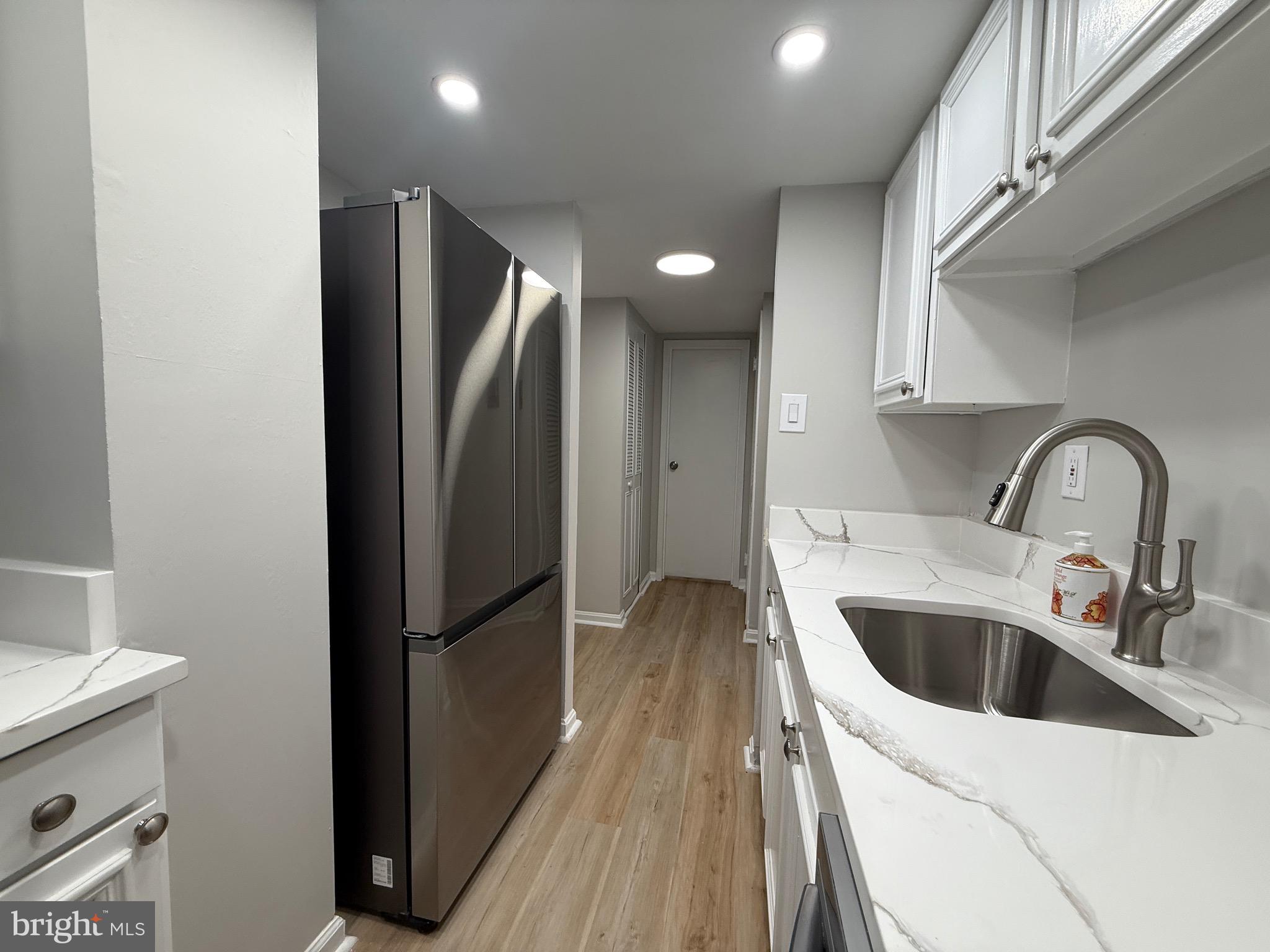 1300 ARMY NAVY DRIVE 320