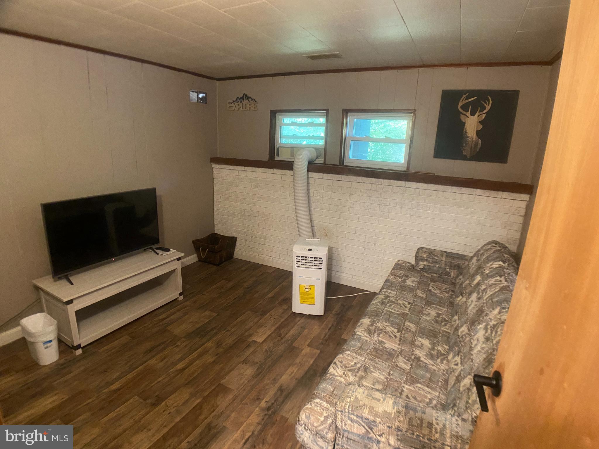 BOWMANS - Residential