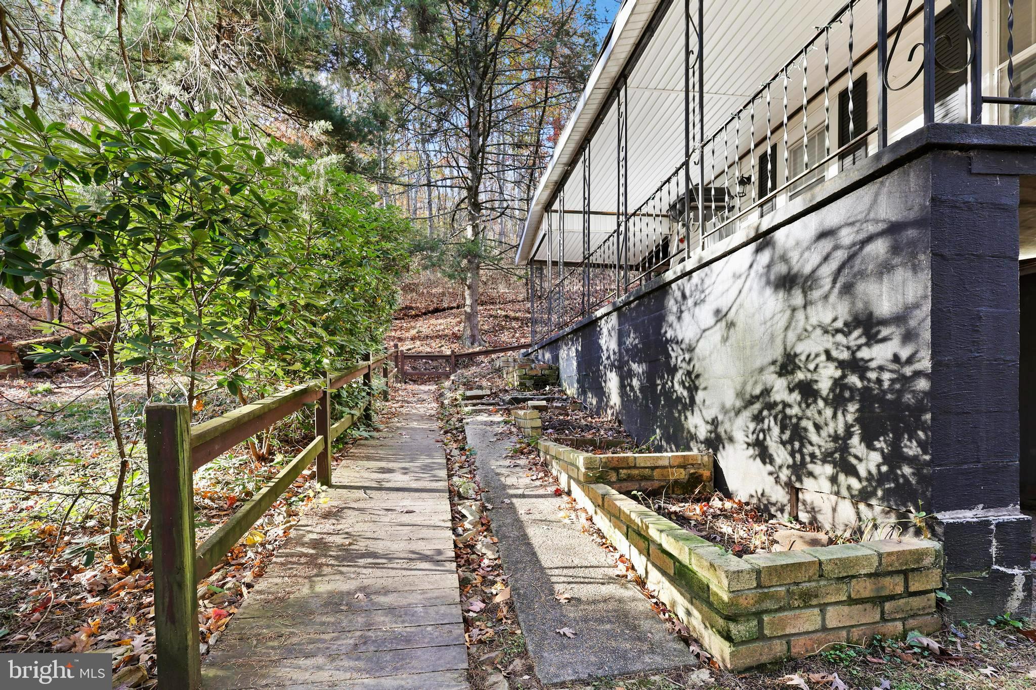 BOWMANS - Residential