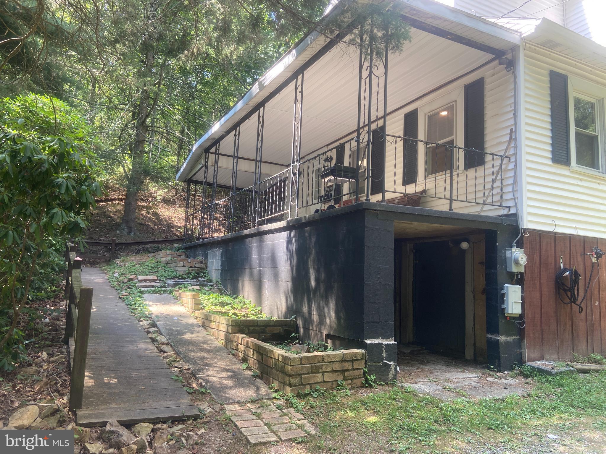 BOWMANS - Residential