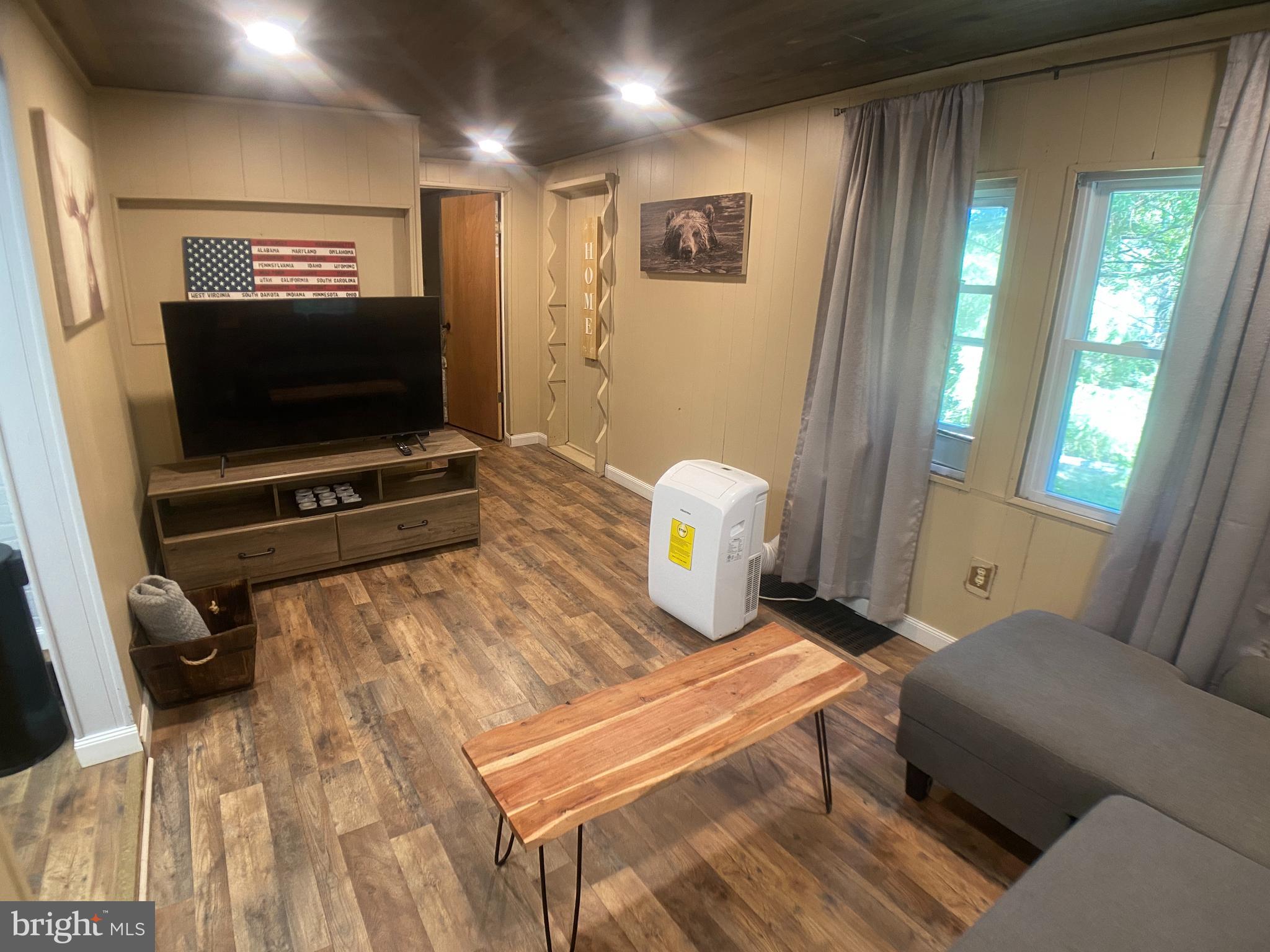 BOWMANS - Residential