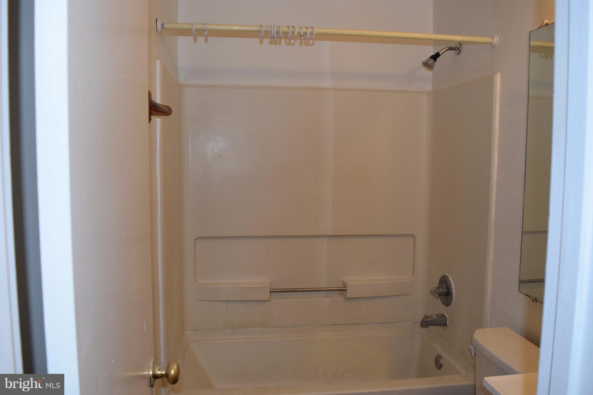 REGENCY TOWNS PLAT TWO - Residential Lease