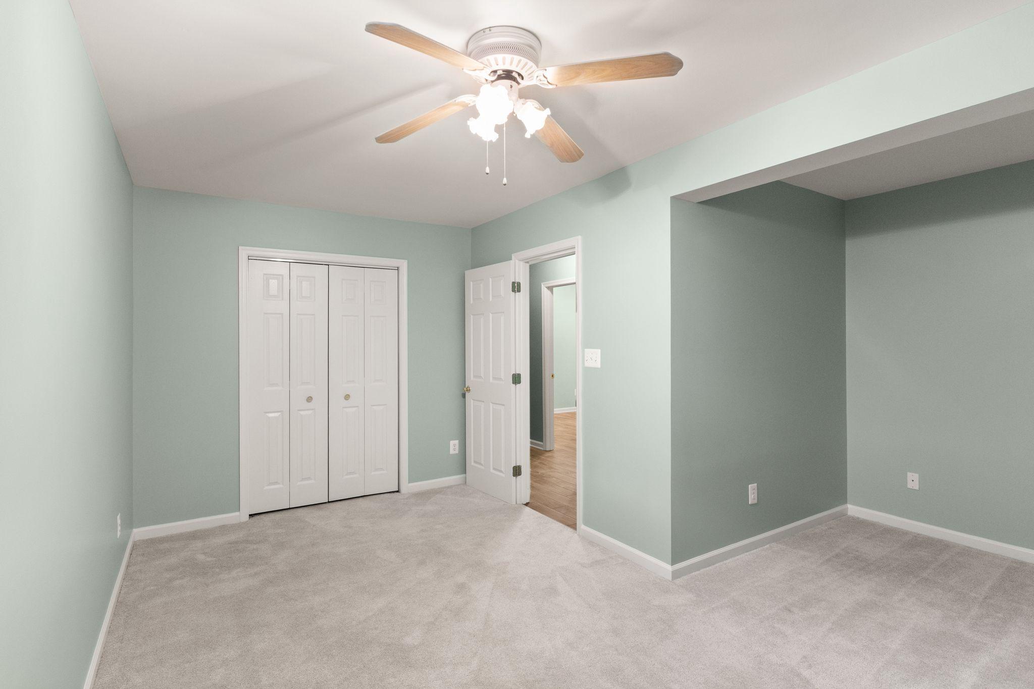 WILLOW PONDS - Residential