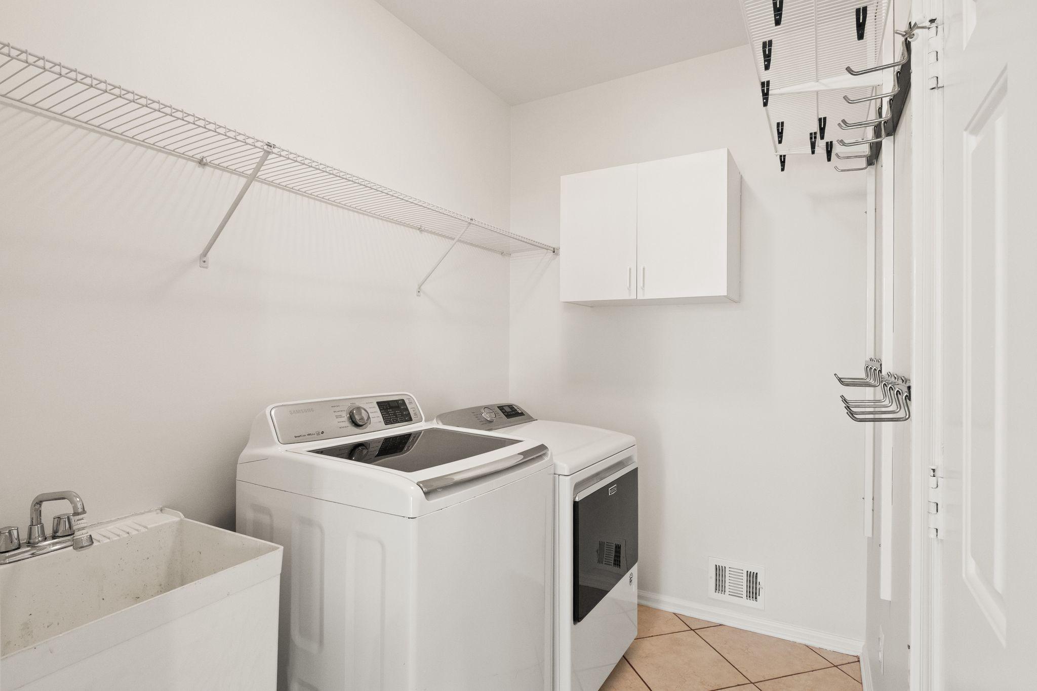 WILLOW PONDS - Residential