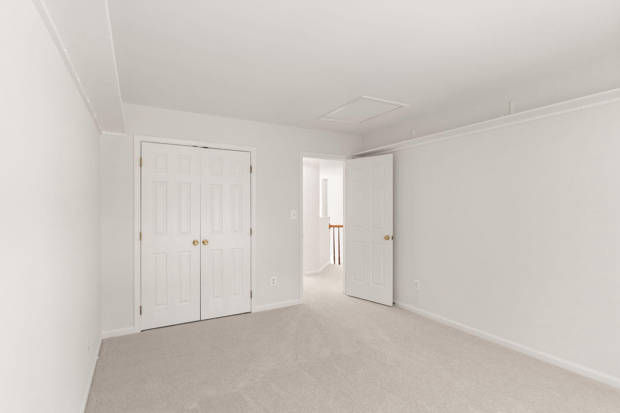 WILLOW PONDS - Residential