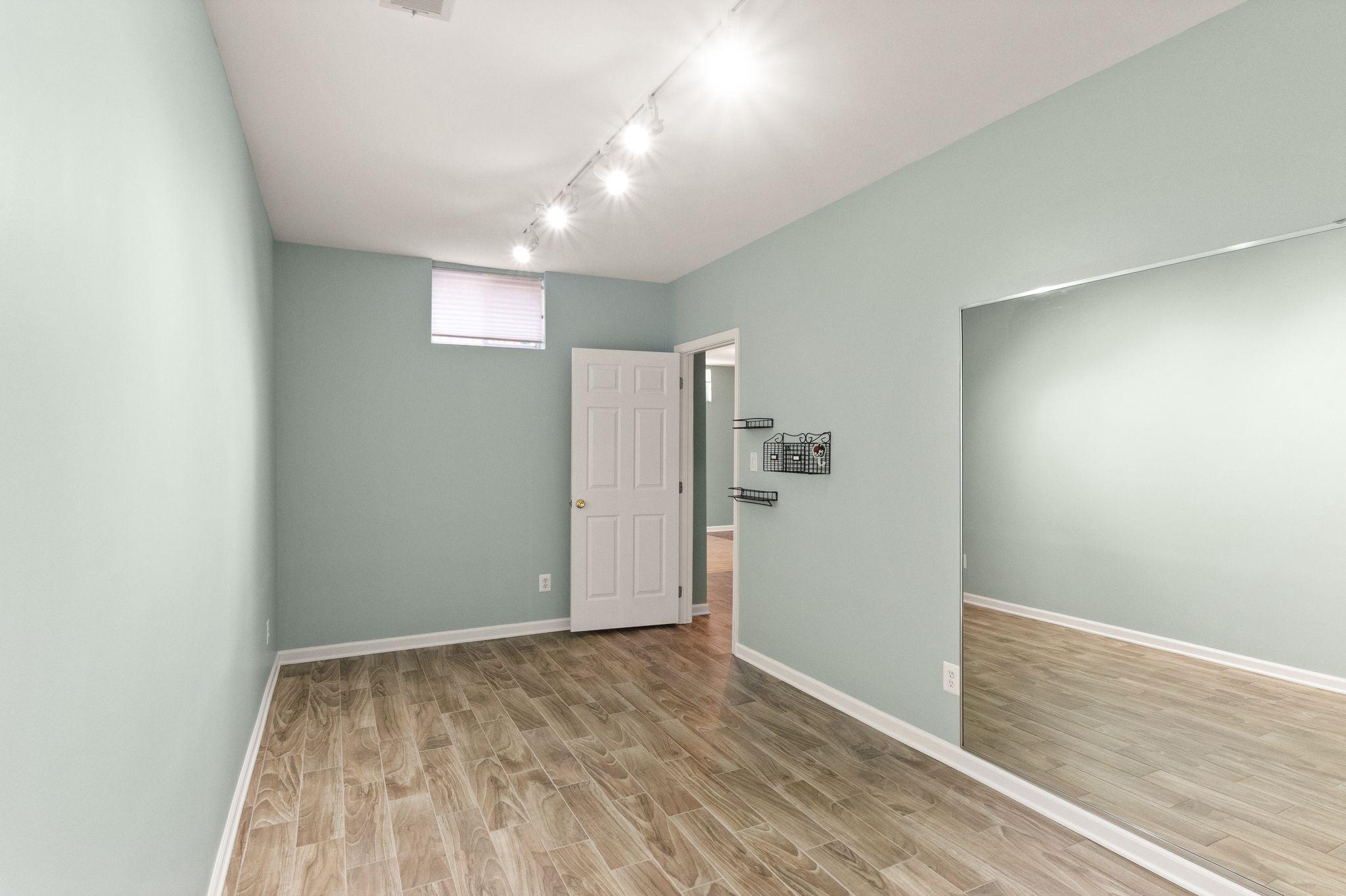 WILLOW PONDS - Residential