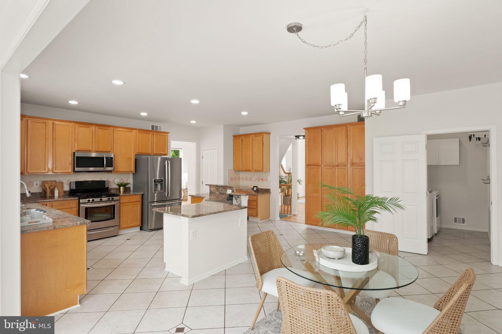 WILLOW PONDS - Residential