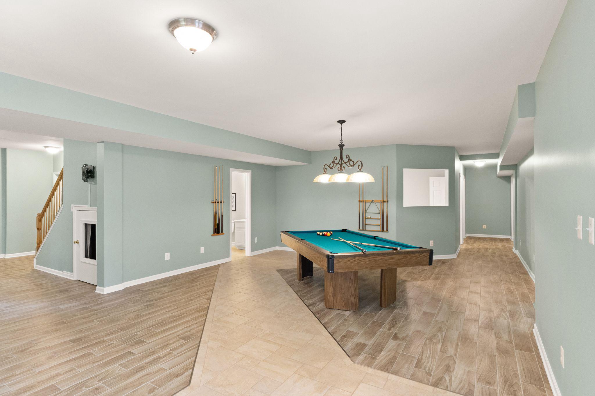 WILLOW PONDS - Residential