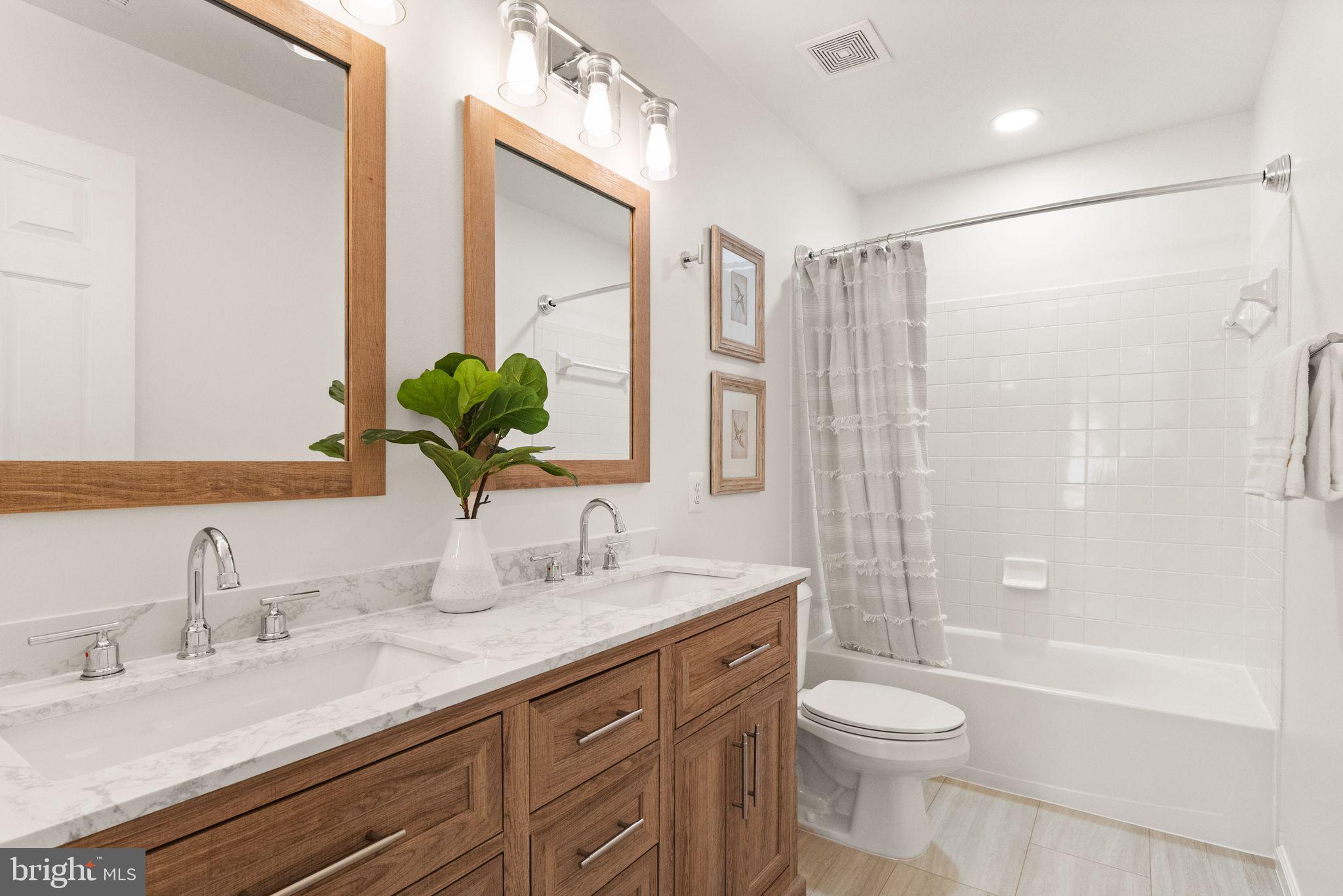 WILLOW PONDS - Residential