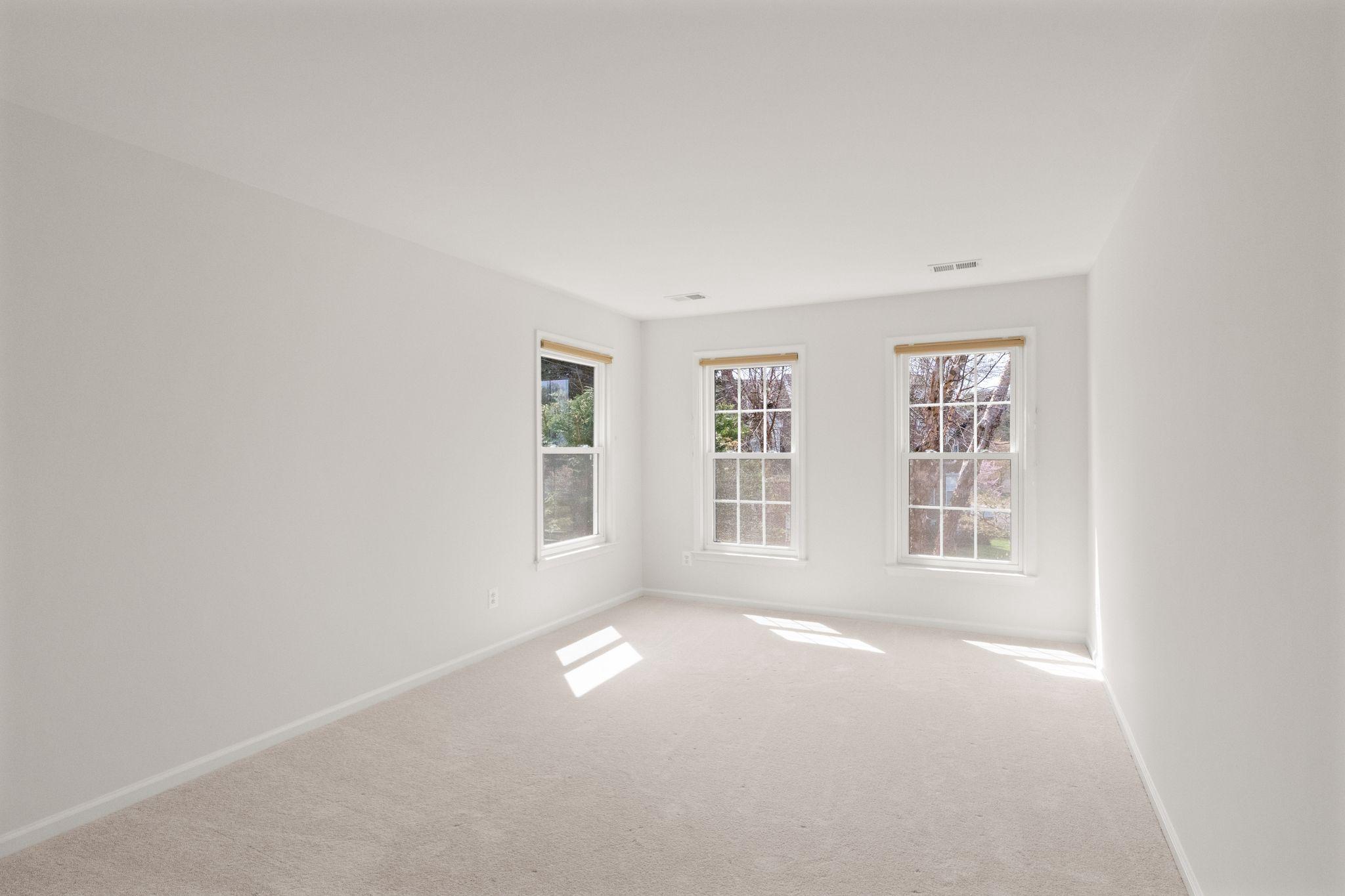 WILLOW PONDS - Residential