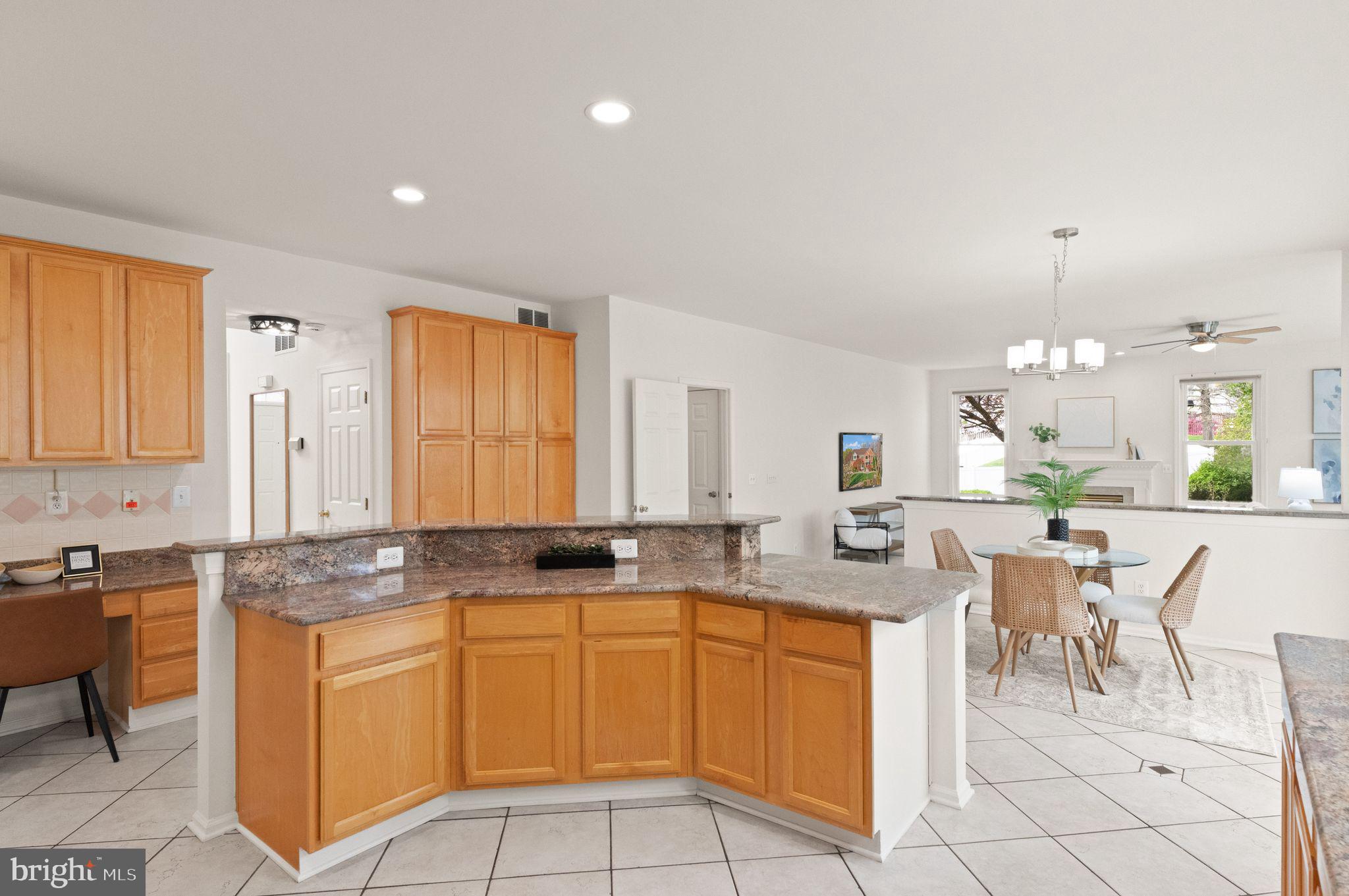 WILLOW PONDS - Residential