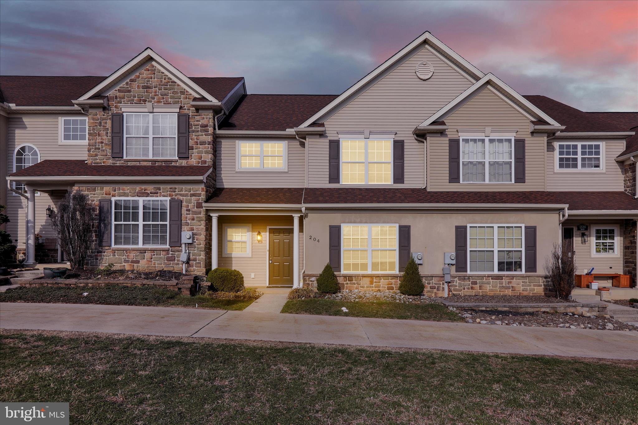 THE VILLAS - Residential