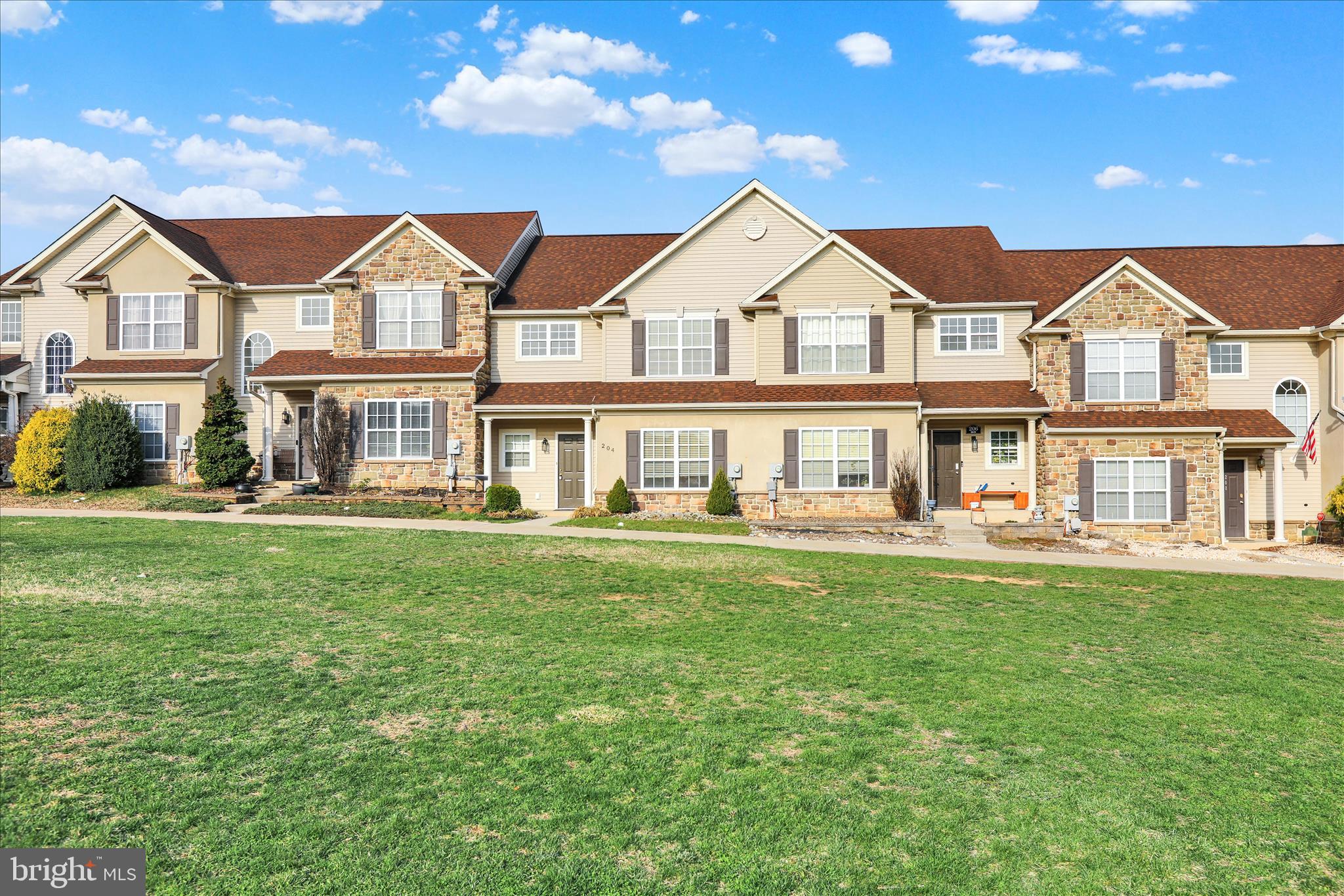 THE VILLAS - Residential