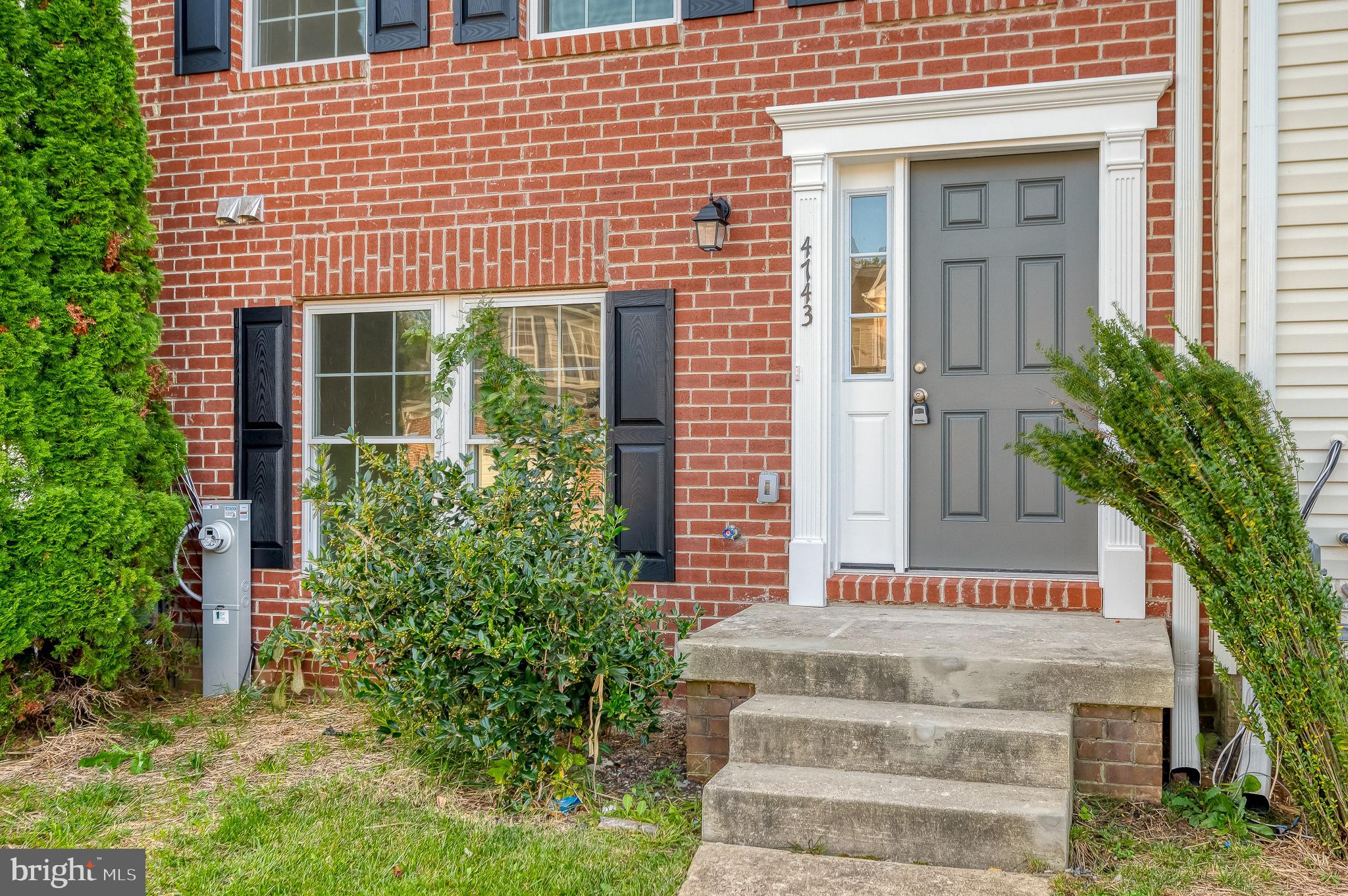 HOLLYWOODS POINT - Residential