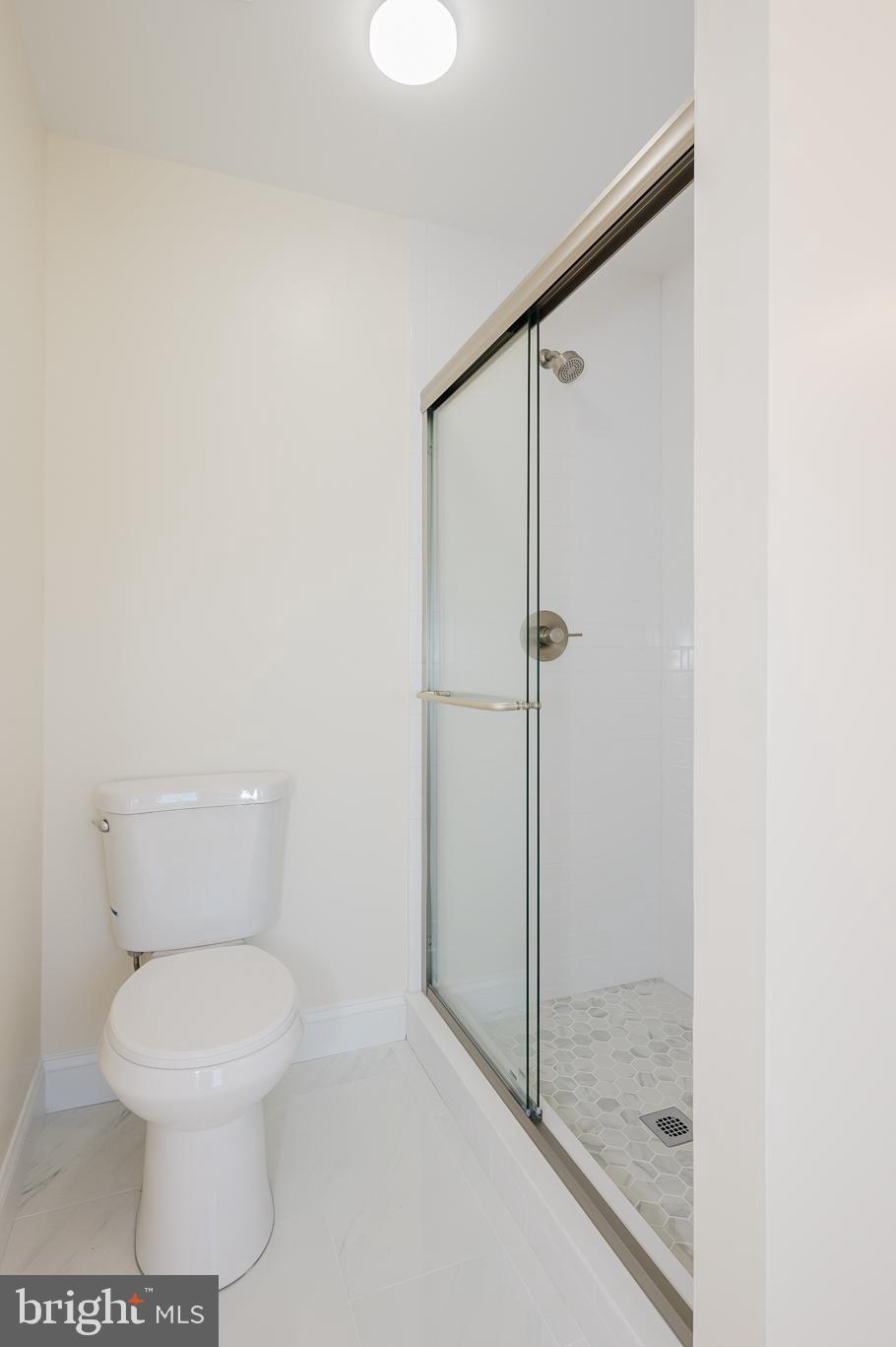 HOLLYWOODS POINT - Residential