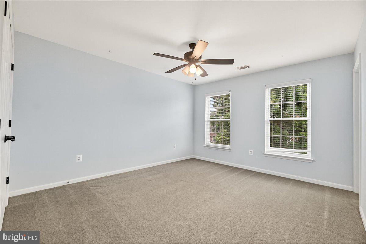 GREEN HILL MANOR - Residential