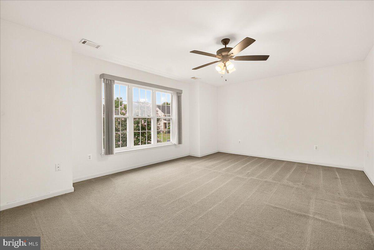 GREEN HILL MANOR - Residential