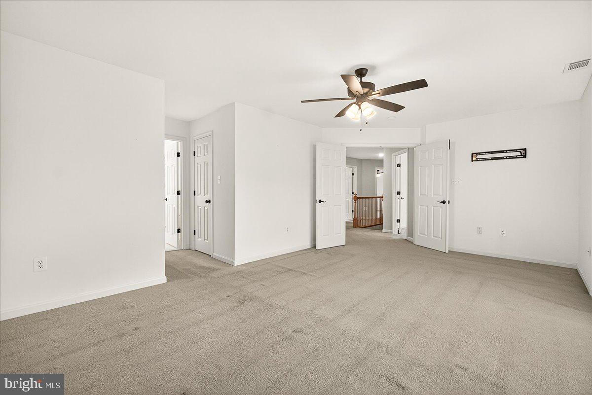 GREEN HILL MANOR - Residential