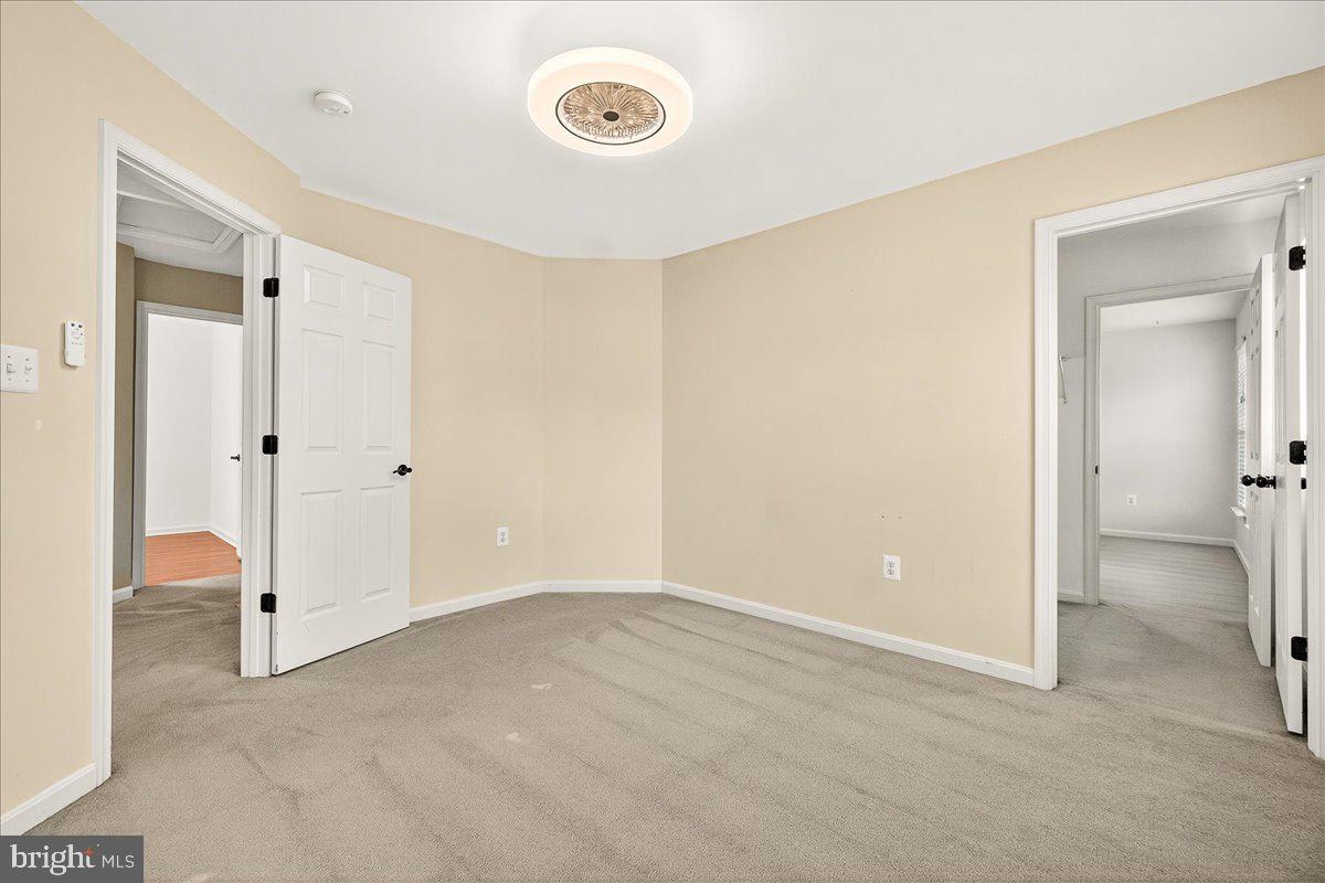 GREEN HILL MANOR - Residential