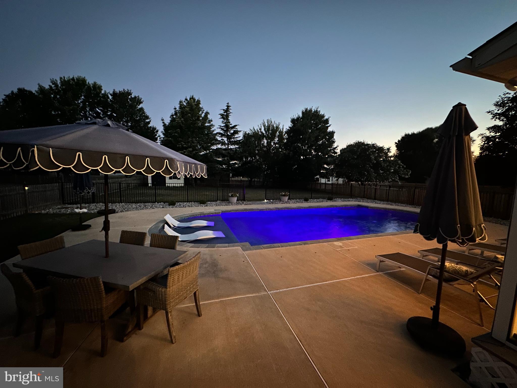 GREEN HILL MANOR - Residential