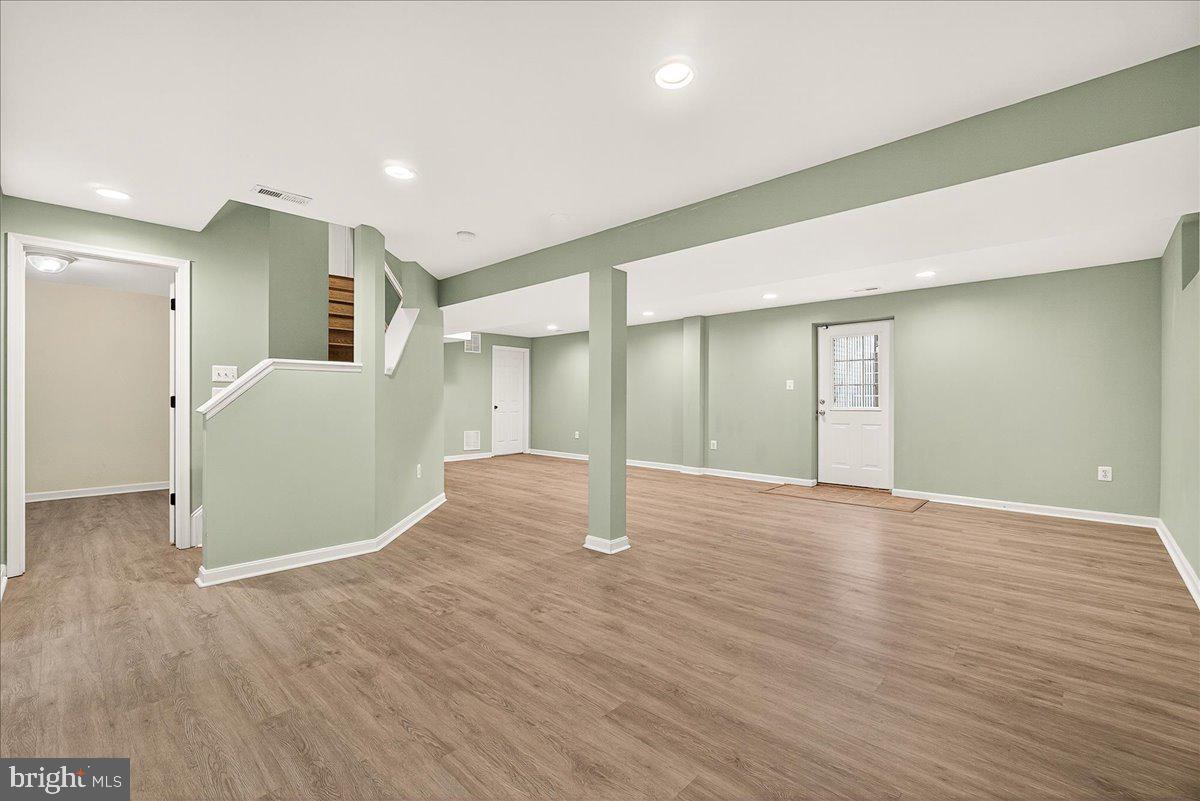 GREEN HILL MANOR - Residential